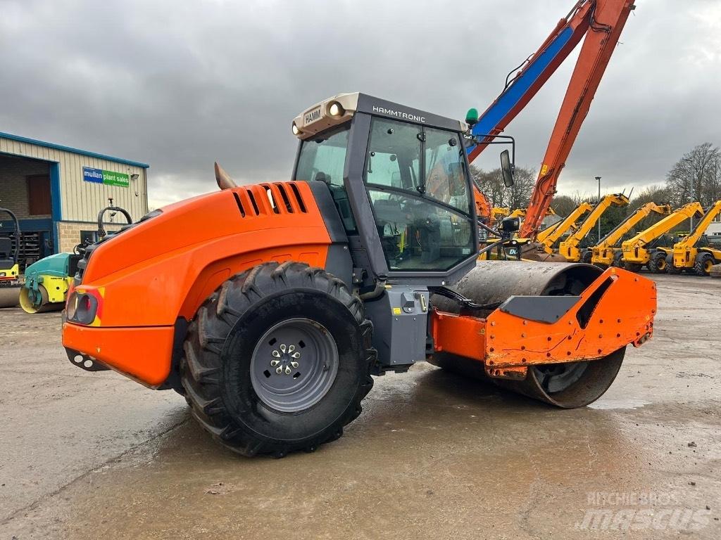 Hamm H13i Compactoare monocilindrice
