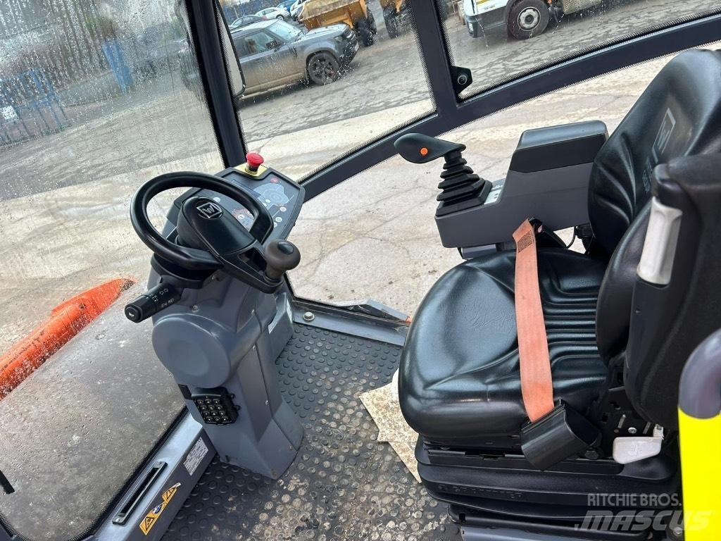 Hamm H13i Compactoare monocilindrice