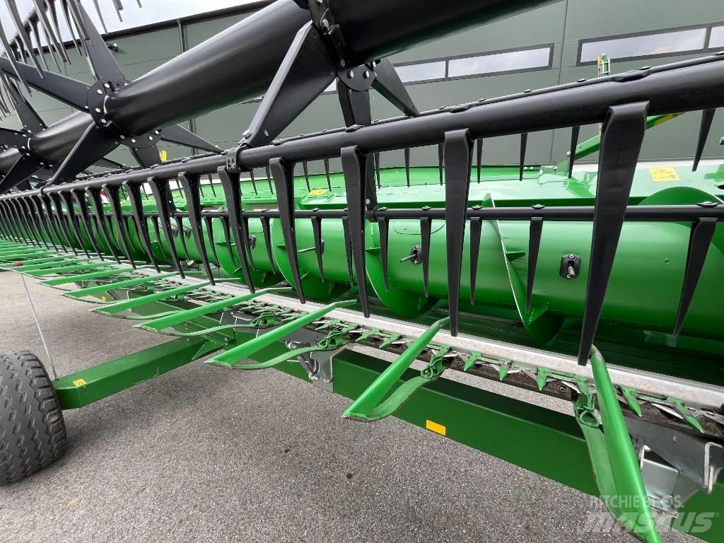 John Deere T 550 Combine de secerat