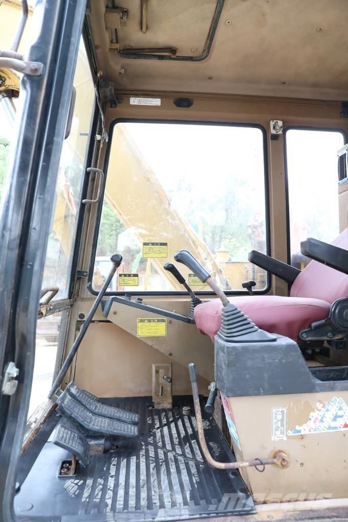 CAT E 70 B Mini excavatoare < 7t
