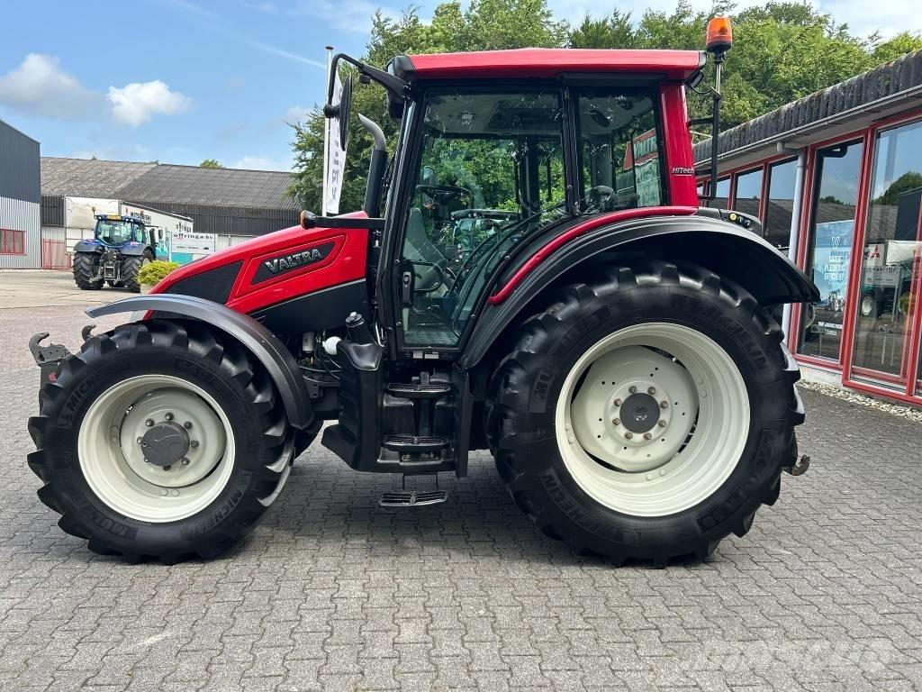 Valtra N 93 Tractoare