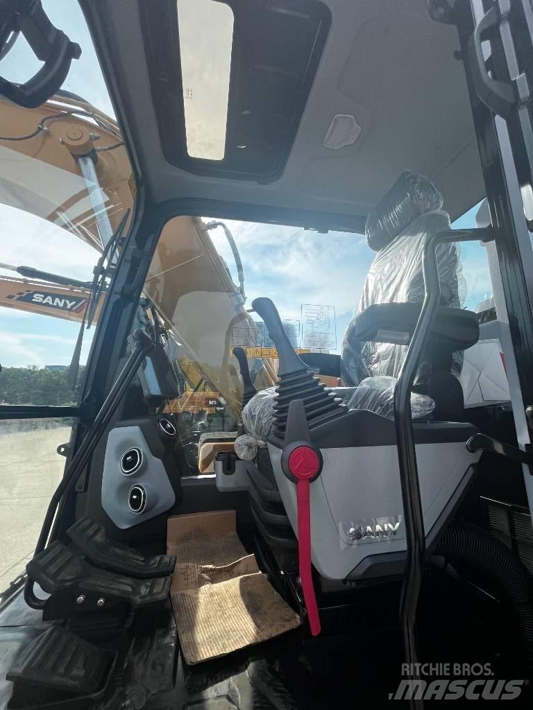 Sany SY135C Excavatoare pe șenile

