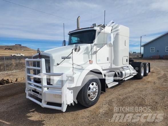 Kenworth T800 Autotractoare
