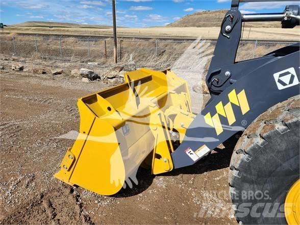 XCMG XC938U Incarcator pe pneuri