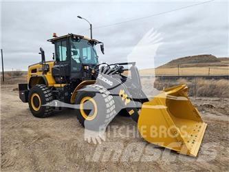 XCMG XC948U Incarcator pe pneuri