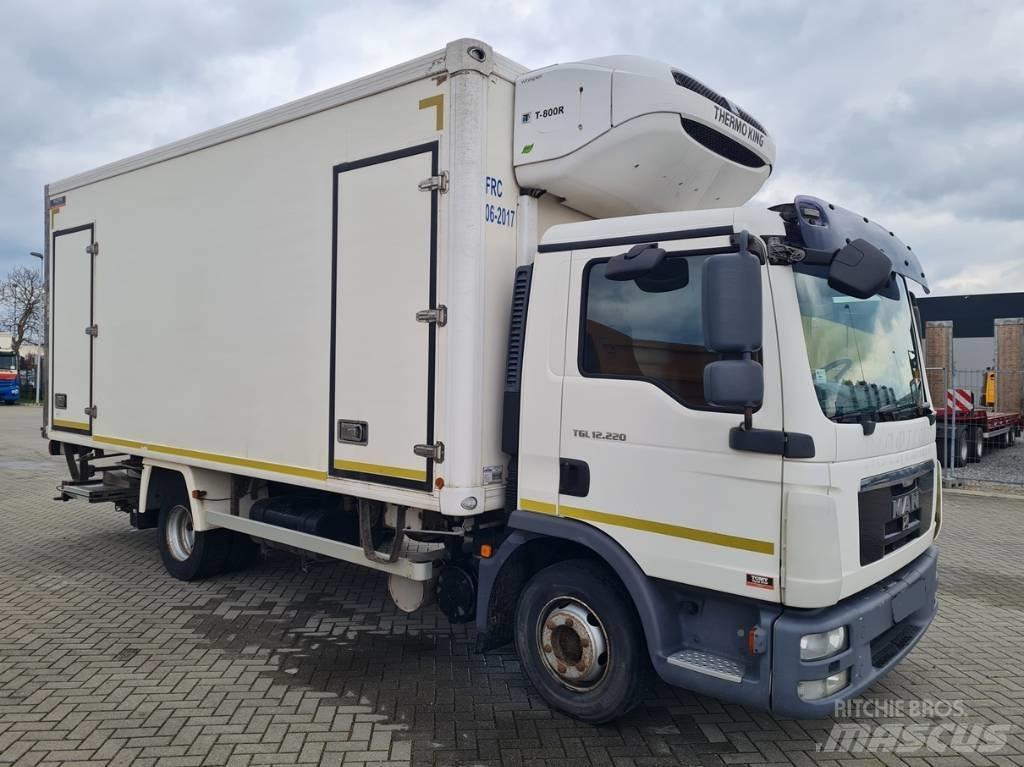 MAN 12.220 5.6m Camion cu control de temperatura