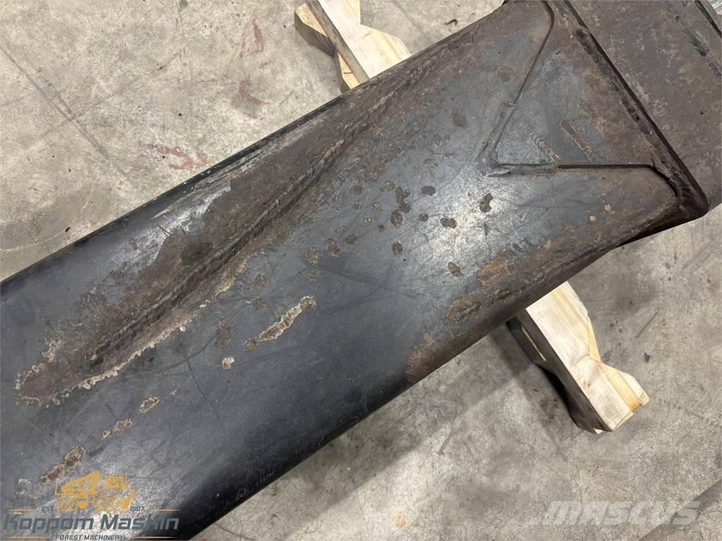 Komatsu 270H Macarale pentru culegatoare