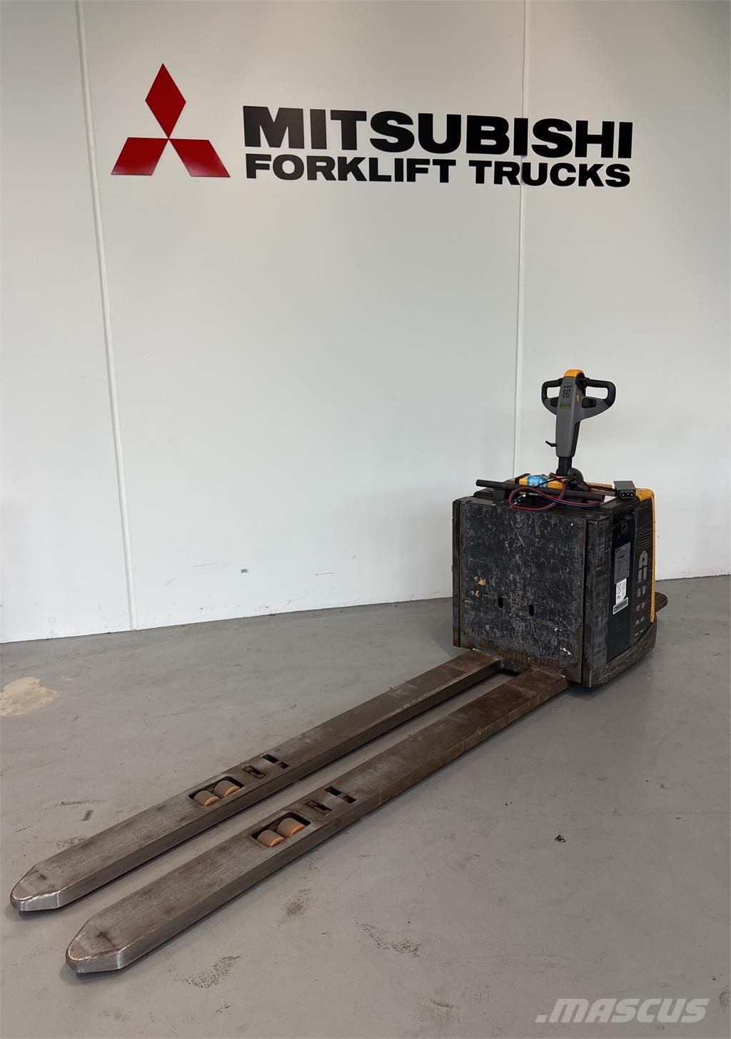 Atlet PMR200P Camioane cu platforma