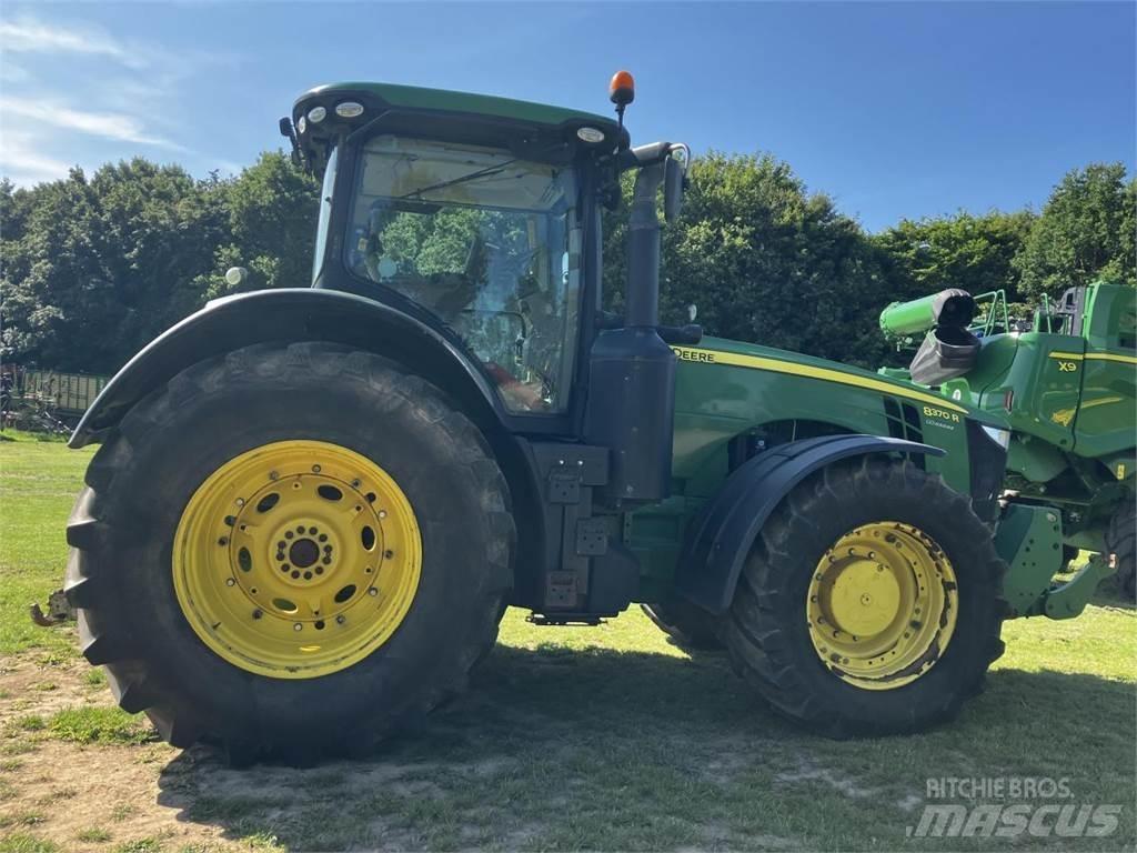 John Deere 8370R Tractoare