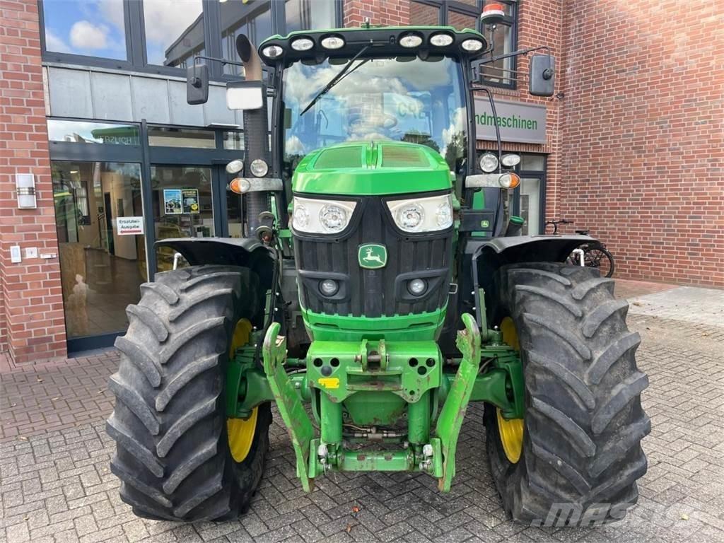 John Deere 6150R Tractoare