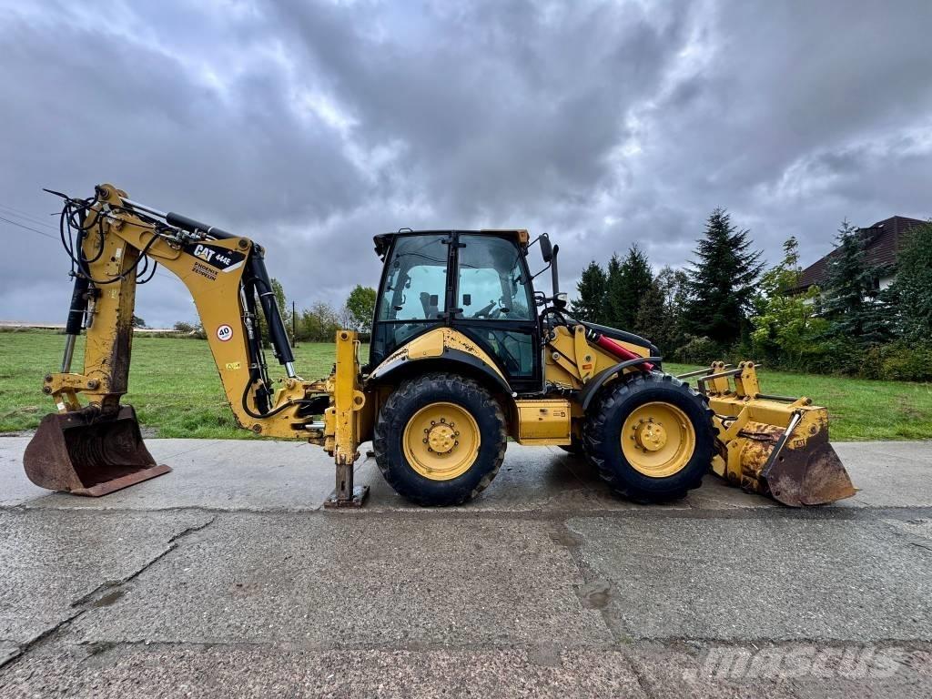 CAT 444 E Buldoexcavatoare