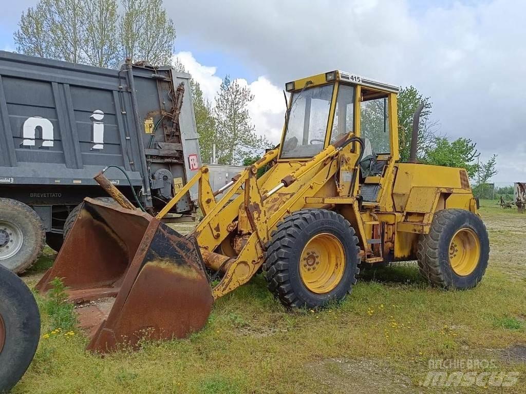 JCB 415P Incarcator pe pneuri