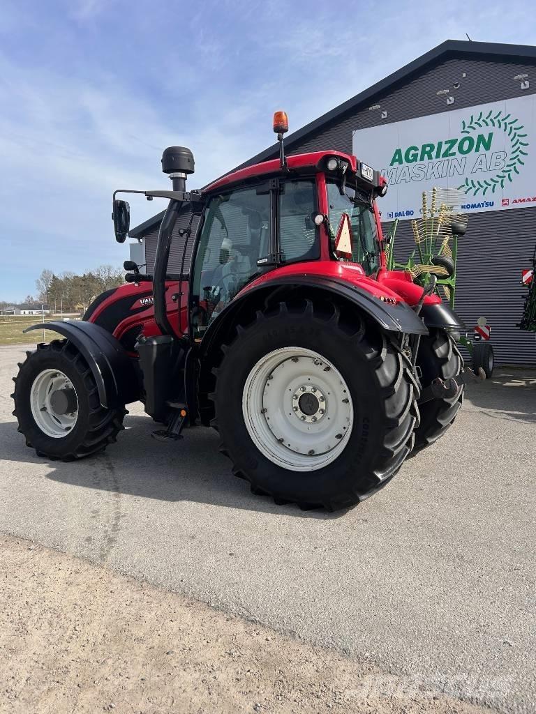 Valtra T 234 Direct Tractoare