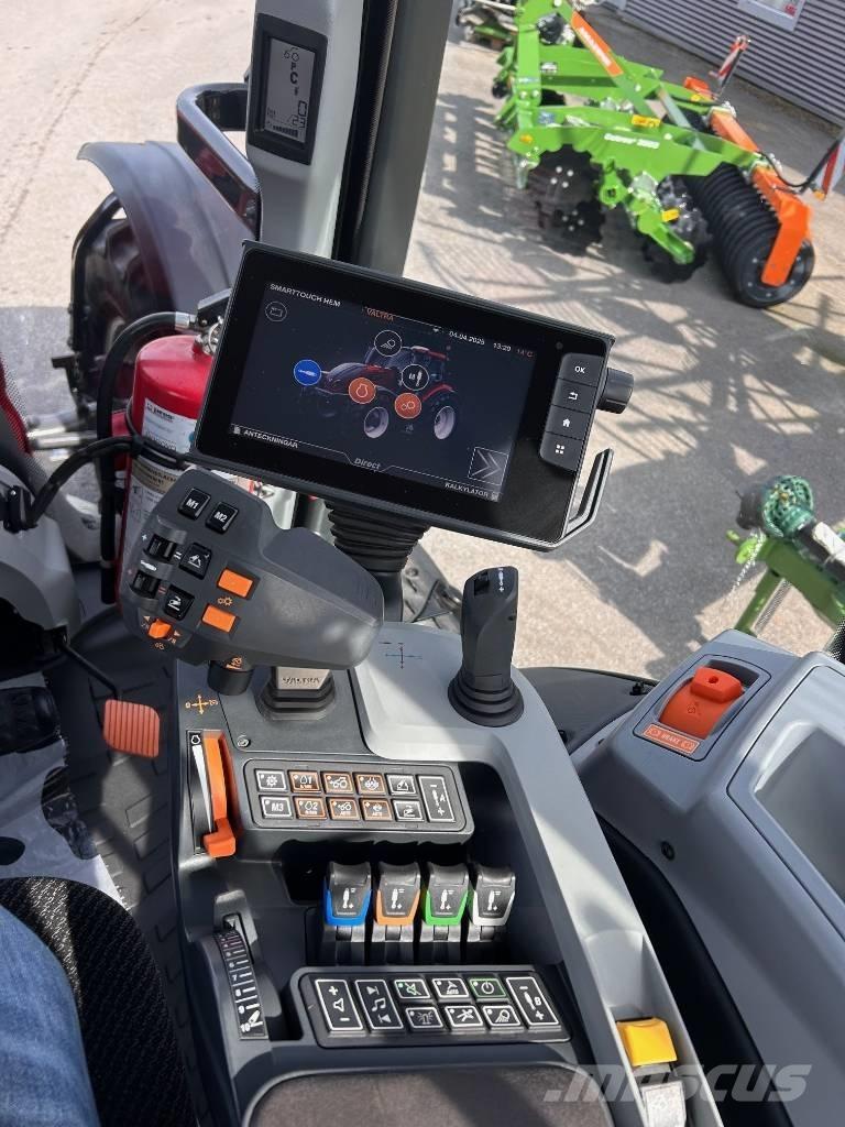 Valtra T 234 Direct Tractoare
