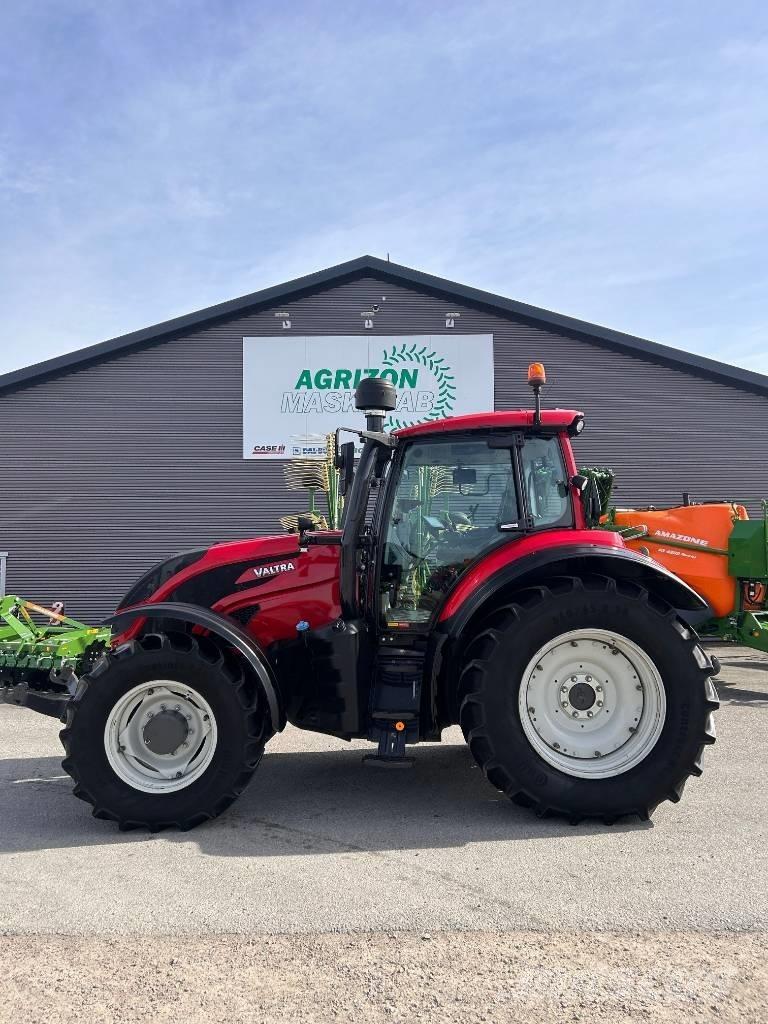 Valtra T 234 Direct Tractoare