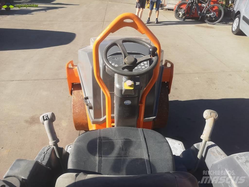Hamm HD 12 VV Cilindri compactori dubli