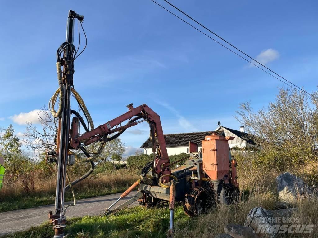 Tamrock Commando 300 Echipamente de forare la suprafata