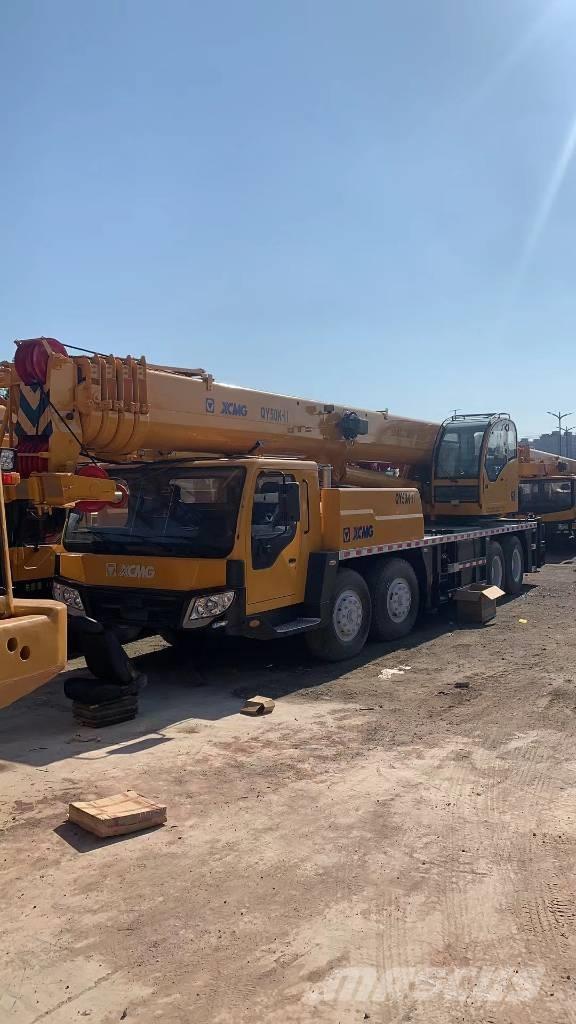 XCMG QY50K Macara teren accidentat