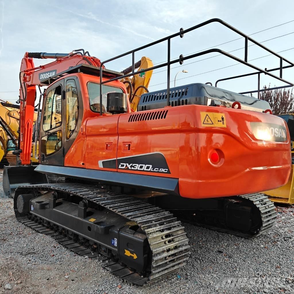 Doosan DX300LC-9C Excavatoare pe șenile

