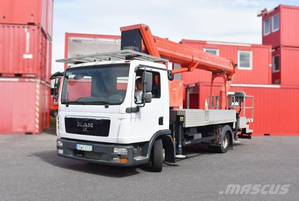 Ruthmann T 330 Platforme aeriene montate pe camion