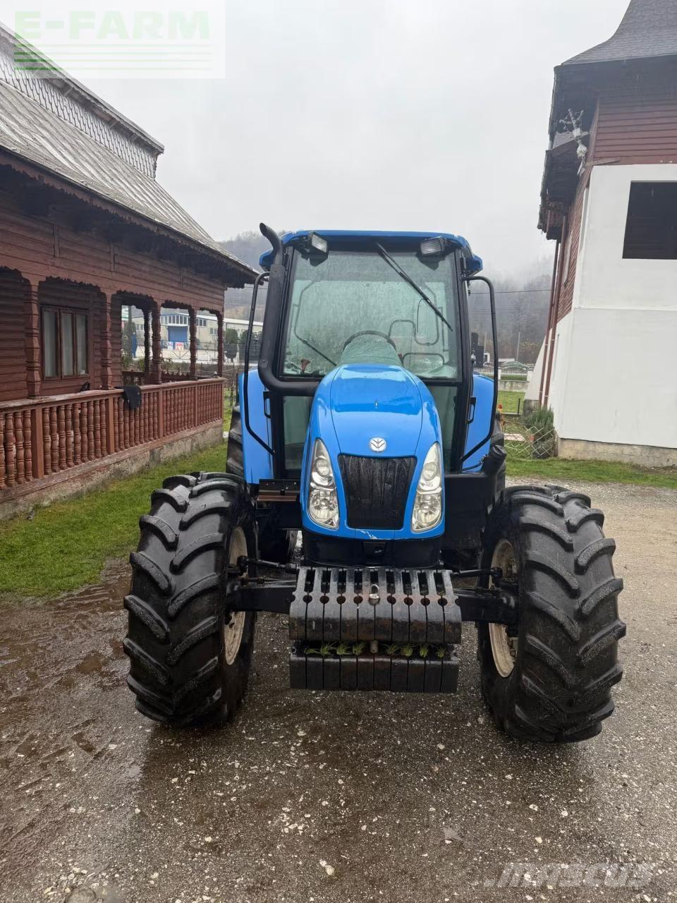 New Holland T5060 Tractoare