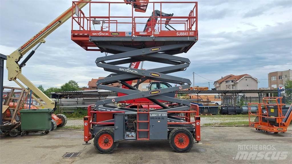 SkyJack 8841RT Platforme foarfeca