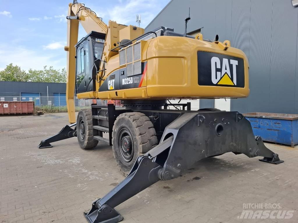 CAT M 325 D L MH Paleta de manipulare