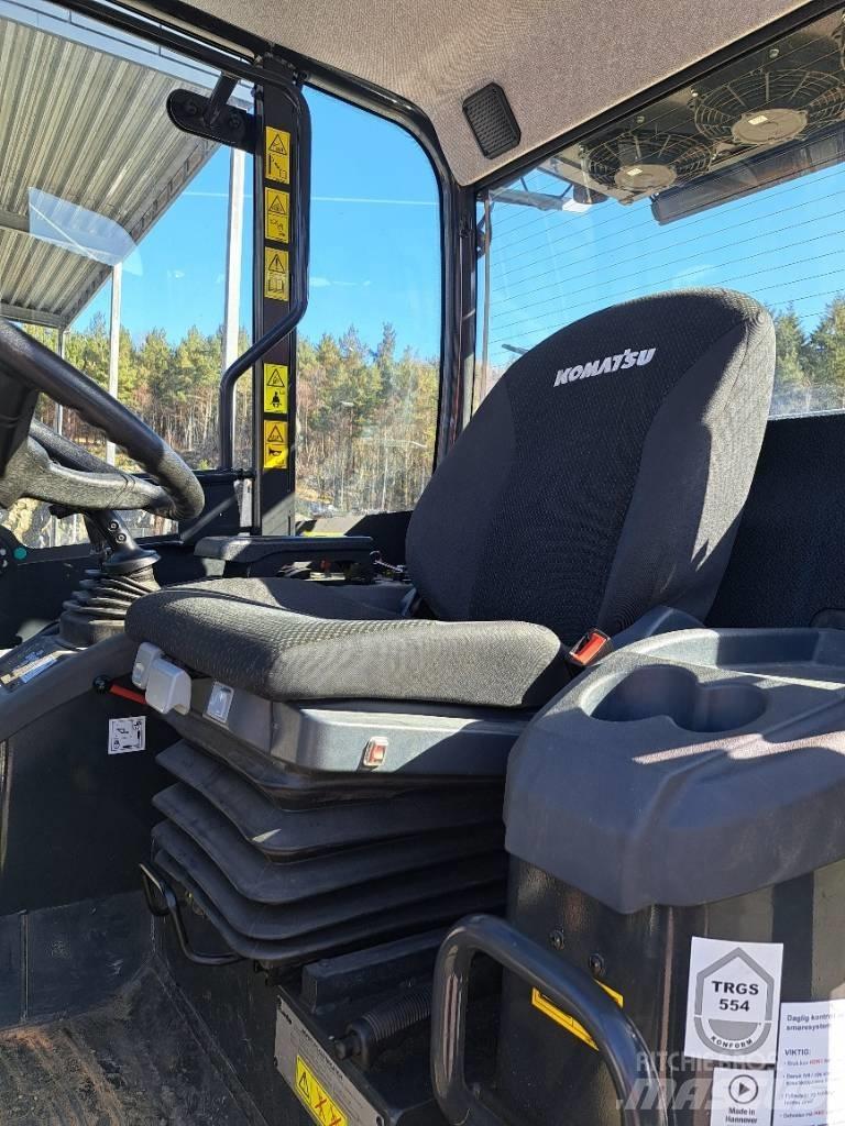 Komatsu WA 80 M Incarcator pe pneuri
