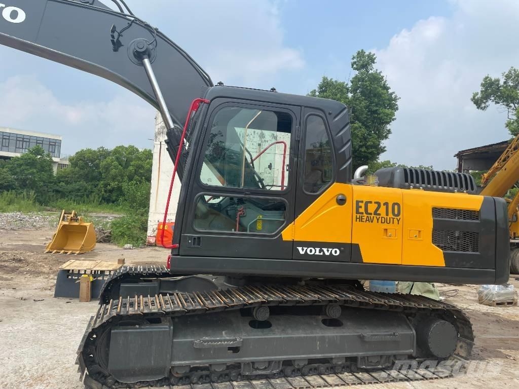 Volvo EC 210 Excavatoare 7t - 12t