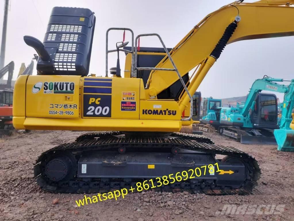 Komatsu PC 200-8 Excavatoare 7t - 12t