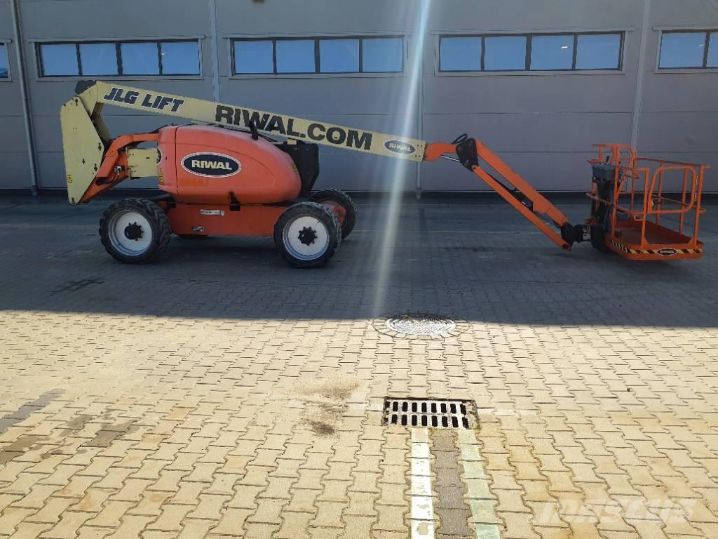 JLG 600AJ Nacele cu brat articulat