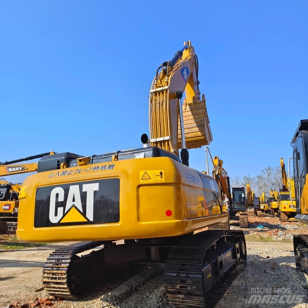 CAT 330D2 Excavatoare pe șenile
