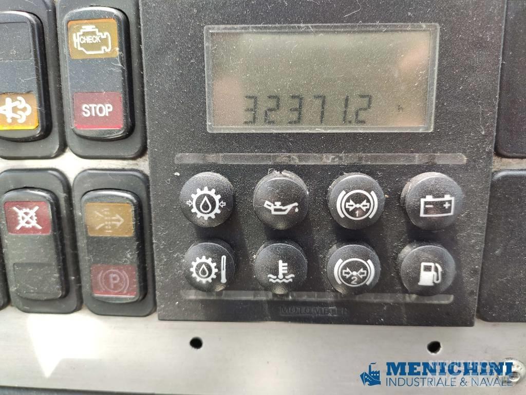 Terberg YT 222 Adaptor terminal