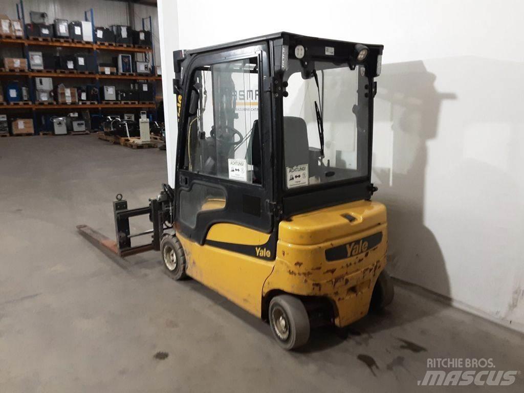 Yale ERP20VF Stivuitor electric
