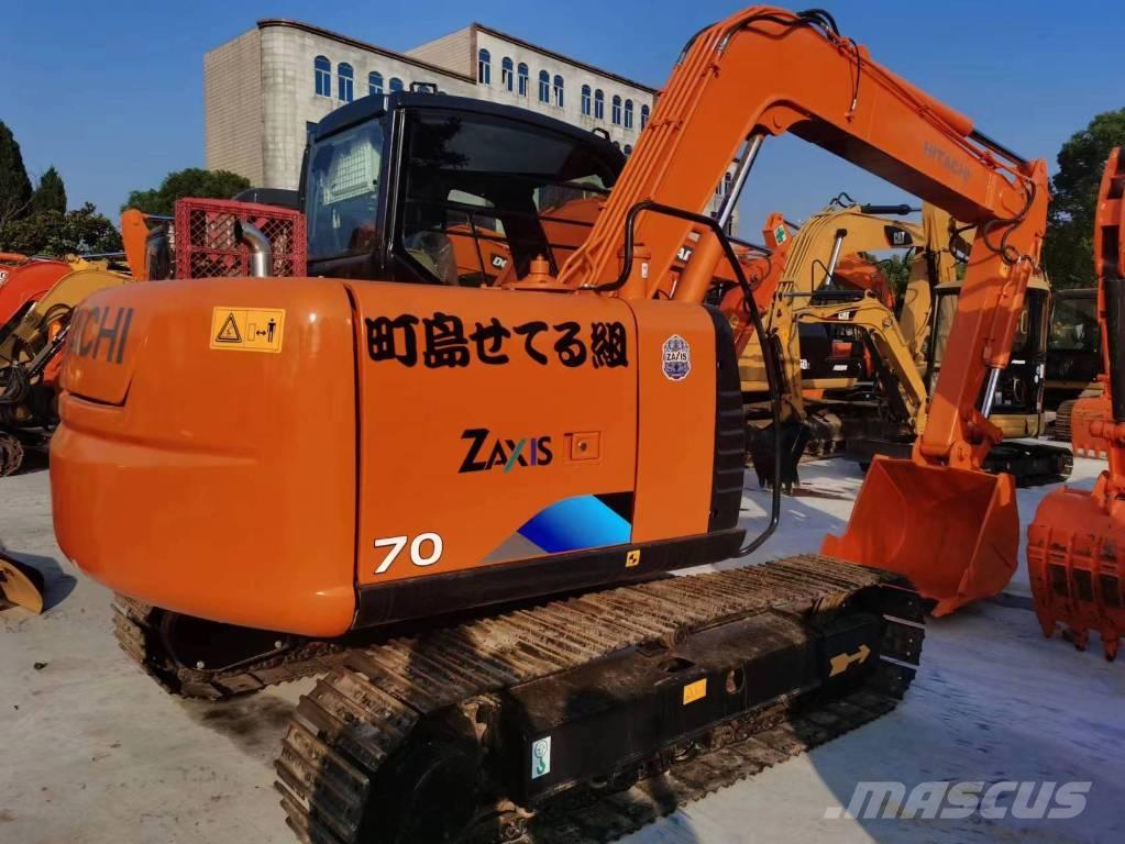 Hitachi ZX 70 Excavatoare 7t - 12t