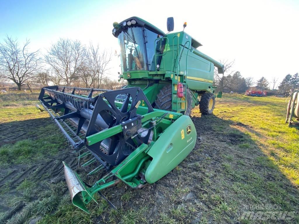 John Deere W 650 Combine de secerat