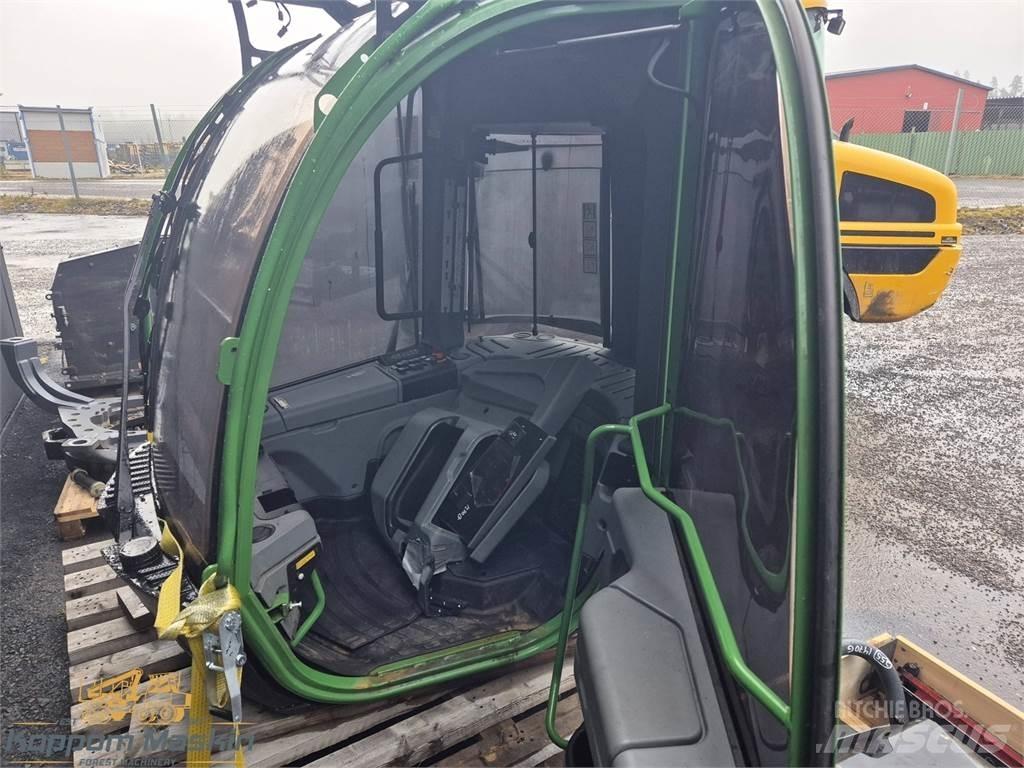 John Deere 1270G Cabine si interior