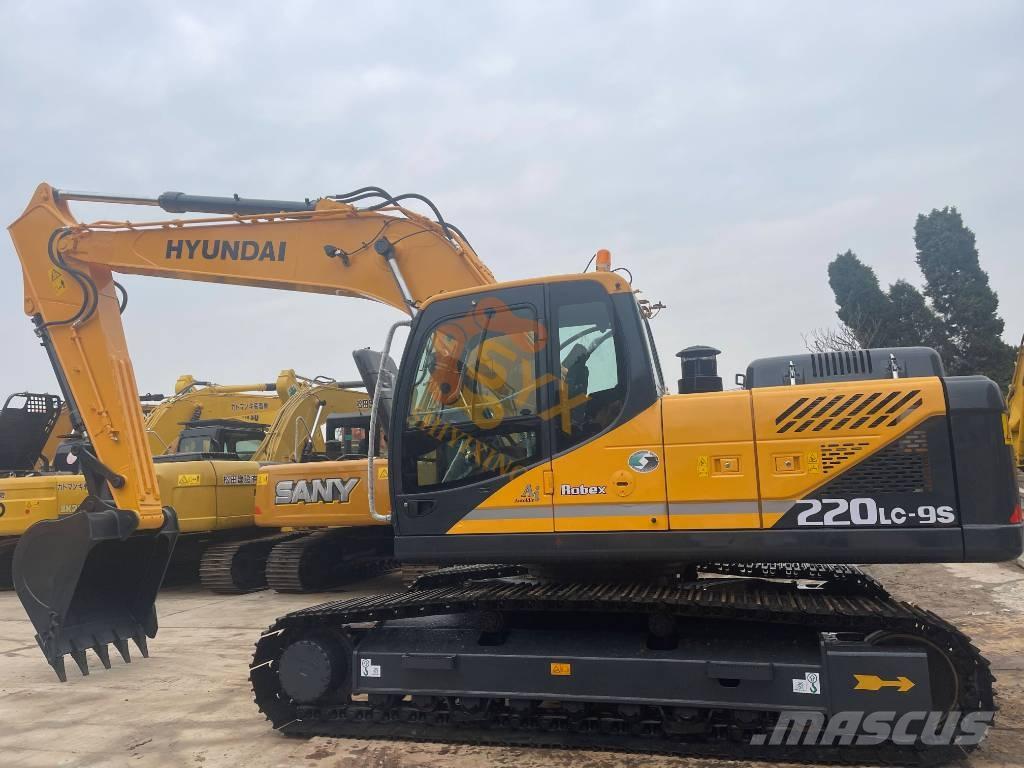 Hyundai R220-9s LC Excavatoare pe șenile
