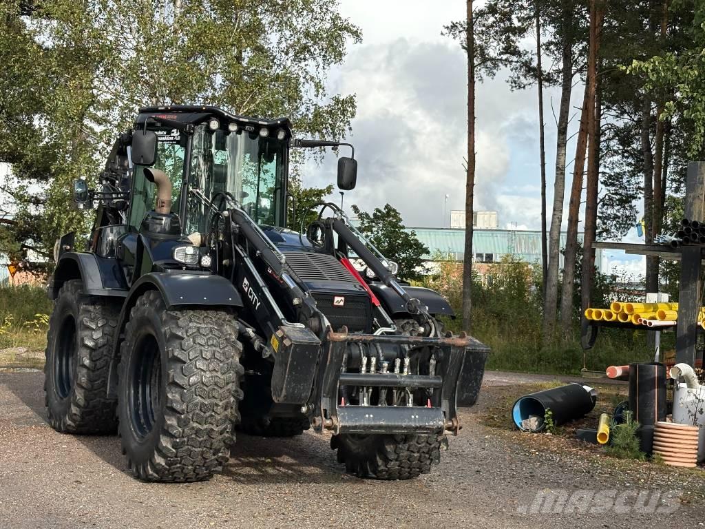 Huddig 1260 D Buldoexcavatoare