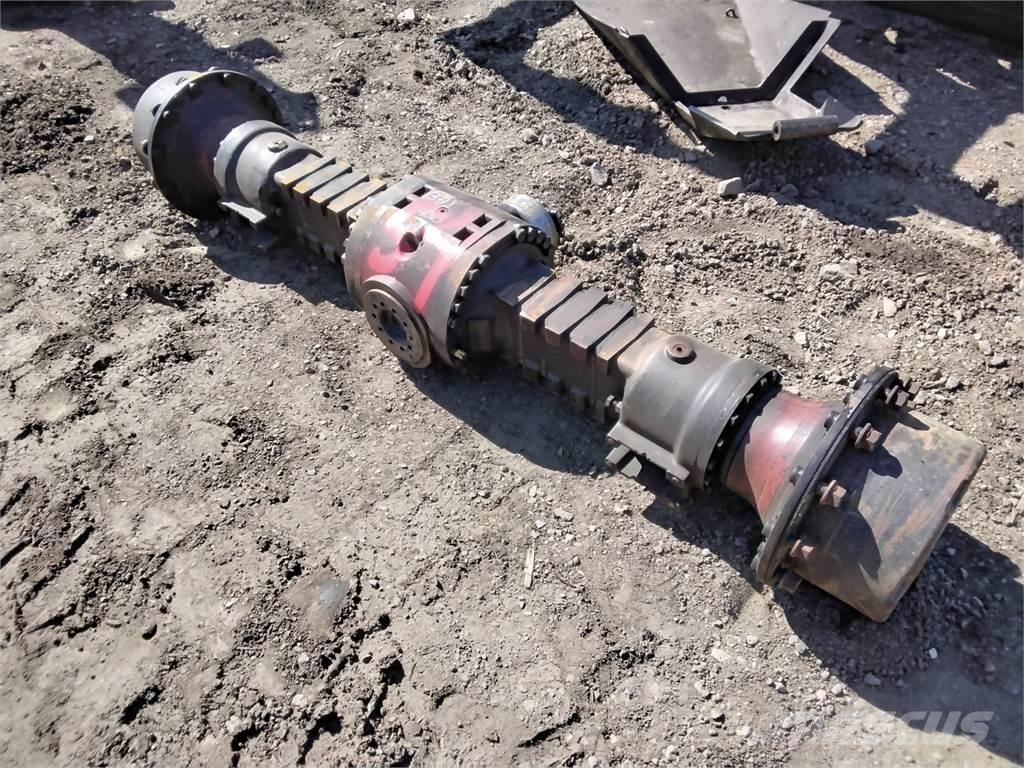 Valmet 901.3 Transmisie