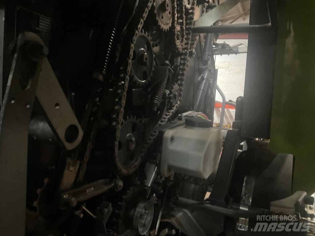 CLAAS Uniwrap 455 Masina de balotat cilindric