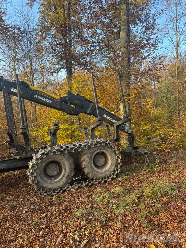 Komatsu 875 Transportoare