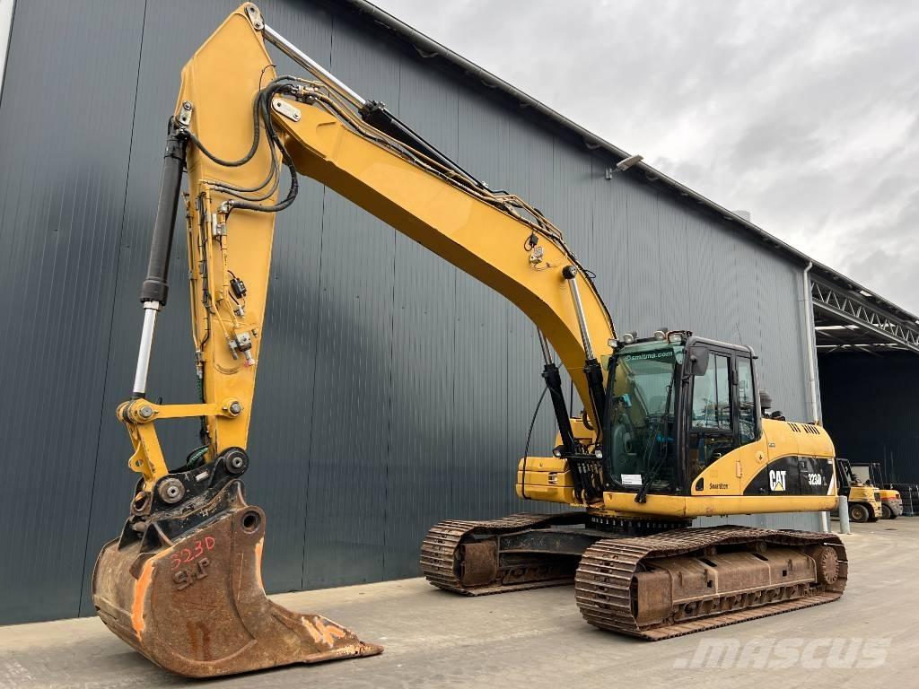 CAT 323D L Excavatoare pe șenile
