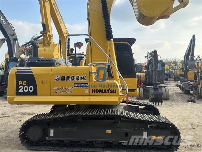 Komatsu PC200-8MO Excavatoare pe șenile
