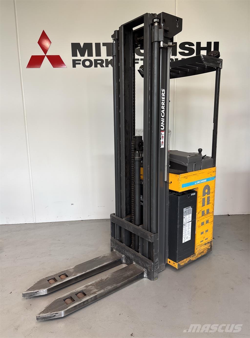 Atlet ASN200 Transpaleti autopropulsanti