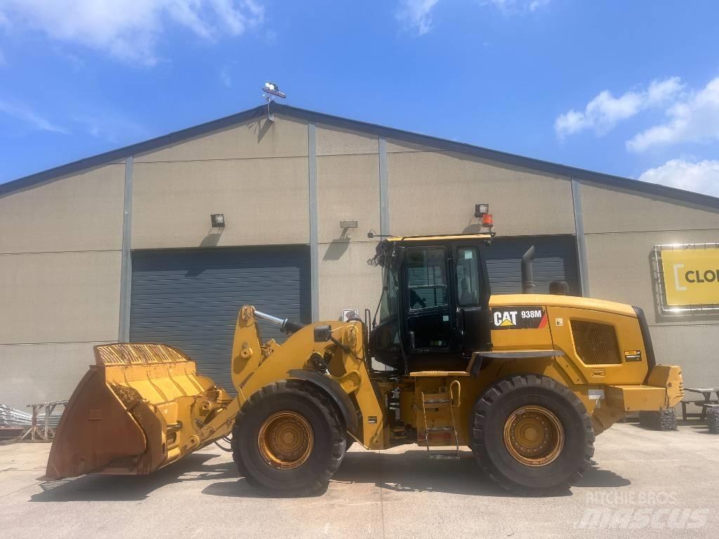 CAT 938M Incarcator pe pneuri