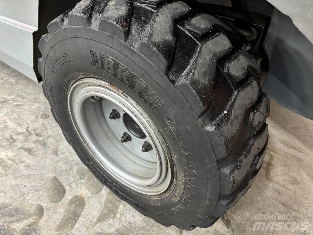Manitou MH 25.4 T Masini de teren dificil