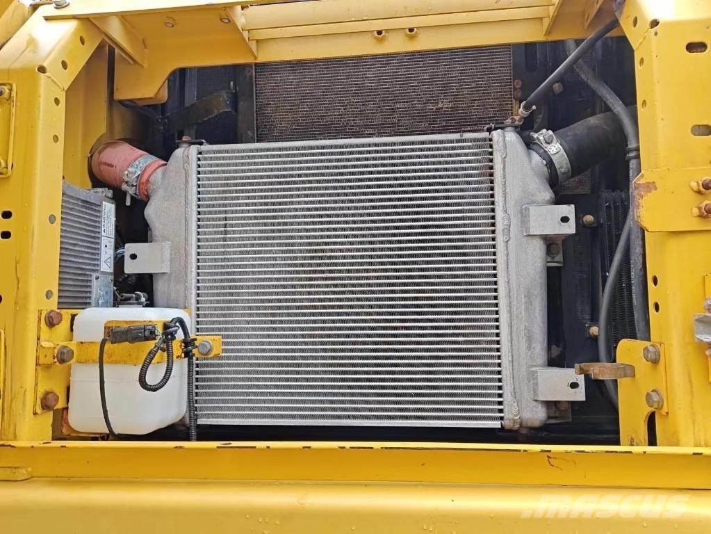 Komatsu PC 400-7 Excavatoare pe șenile
