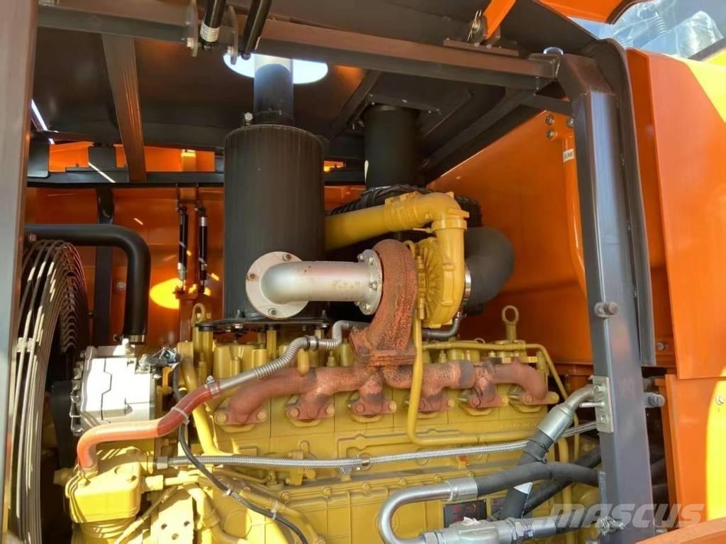 Develon SD 320 Incarcator pe pneuri