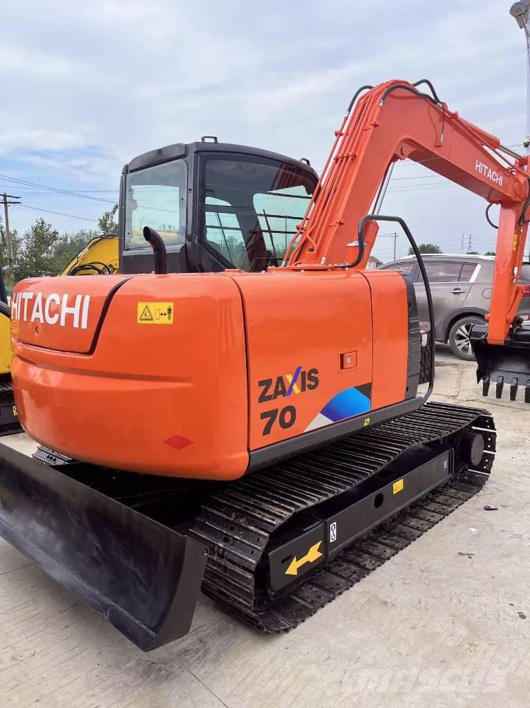 Hitachi ZX 70 Excavatoare 7t - 12t